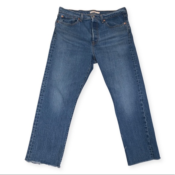 Levi’s | Wedgie Straight Raw Hem - Picture 4 of 8